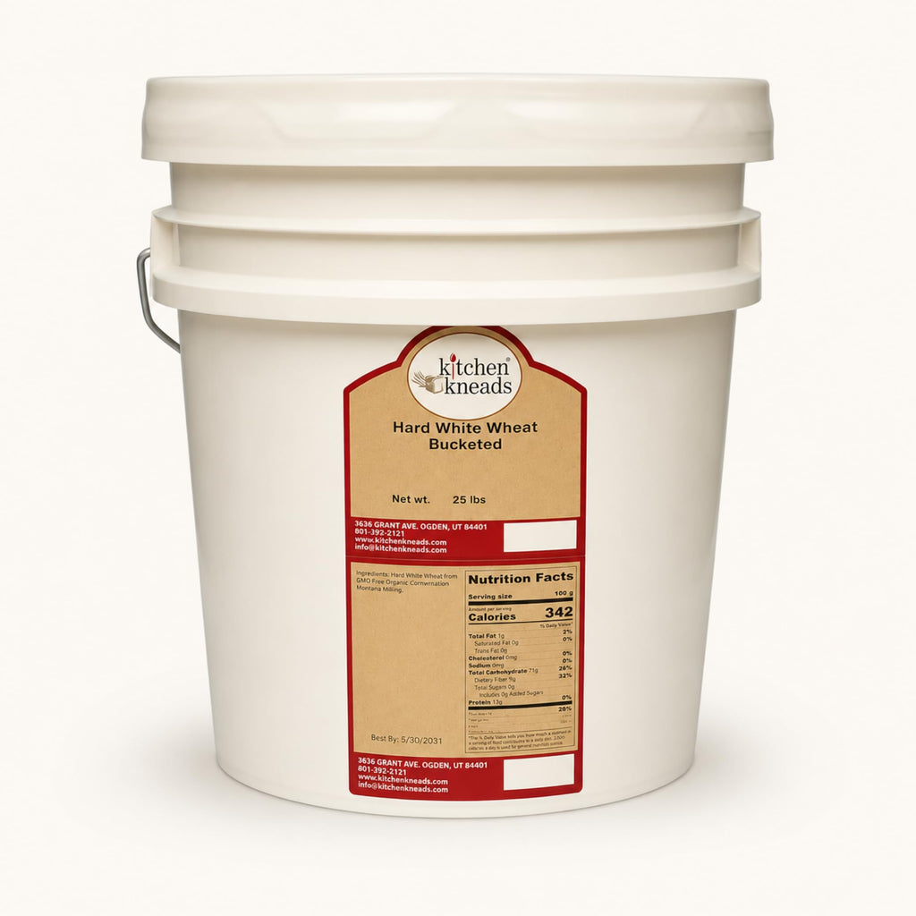 White Wheat Berries 25 lb Bucket M713